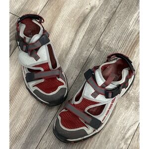 Teva Karnali Wraptor‎ Sandals Women's Size 7--Red and Grey